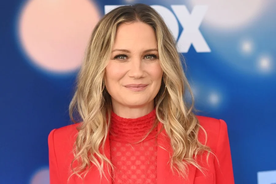 Jennifer Nettles Age
