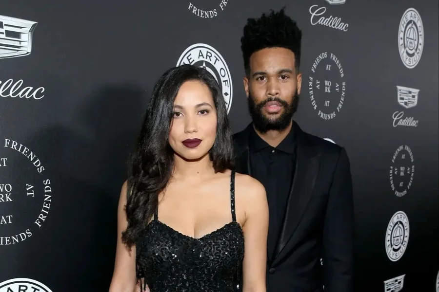 Josiah Bell Net Worth